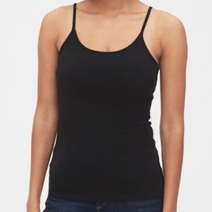 GAP Scoopneck Layering Cami